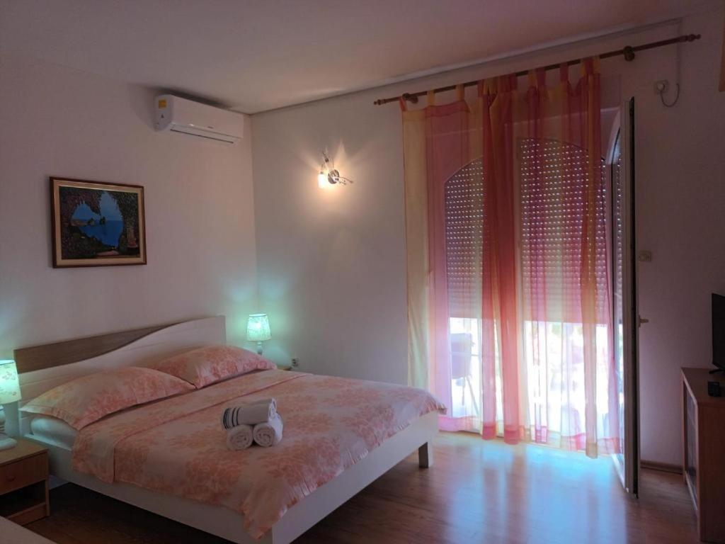 Studio Apartments Marica ブロダリツァ エクステリア 写真